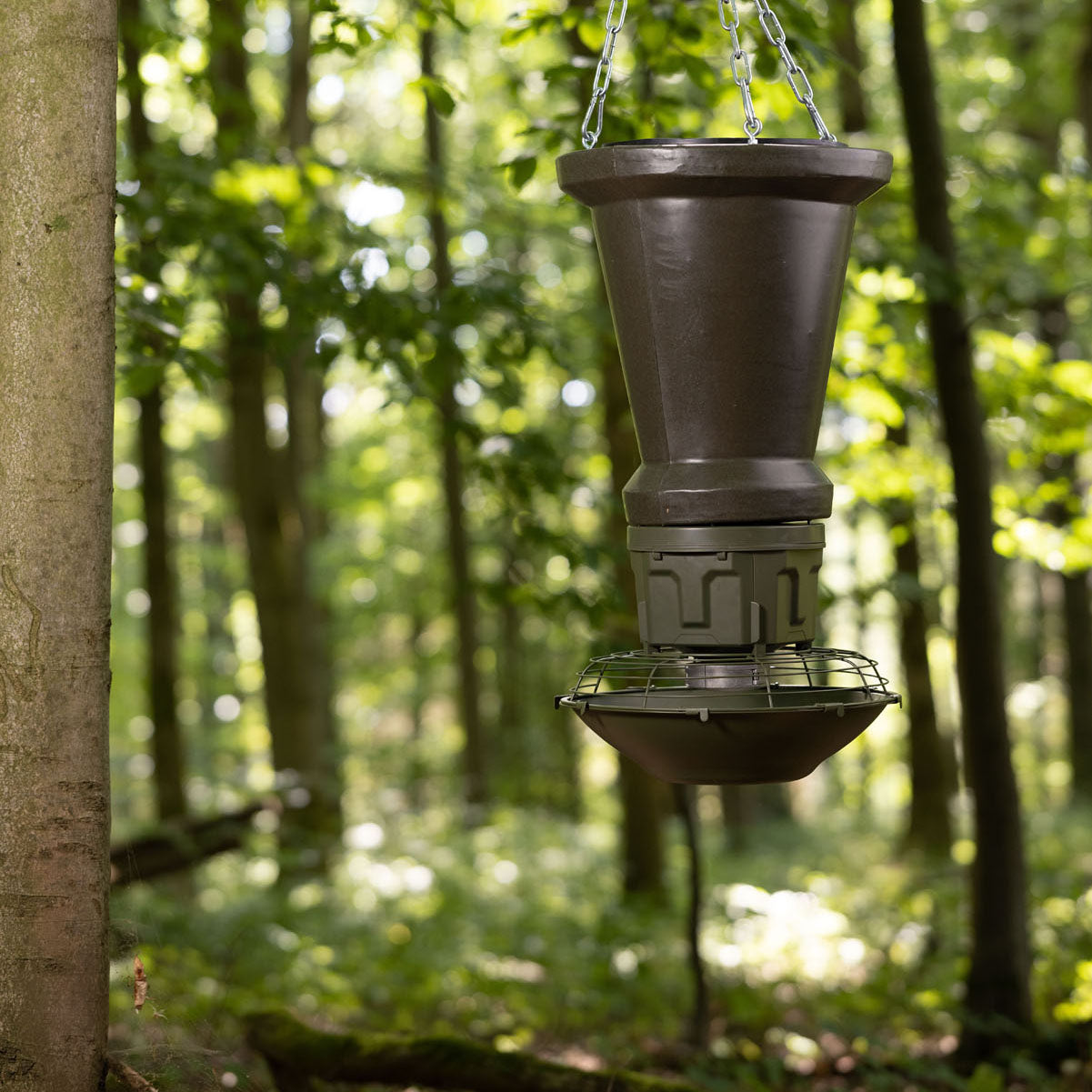 Eurohunt Vorratsbehälter für Futterautomaten 18kg Grün Frostbeständig Schlagzäh