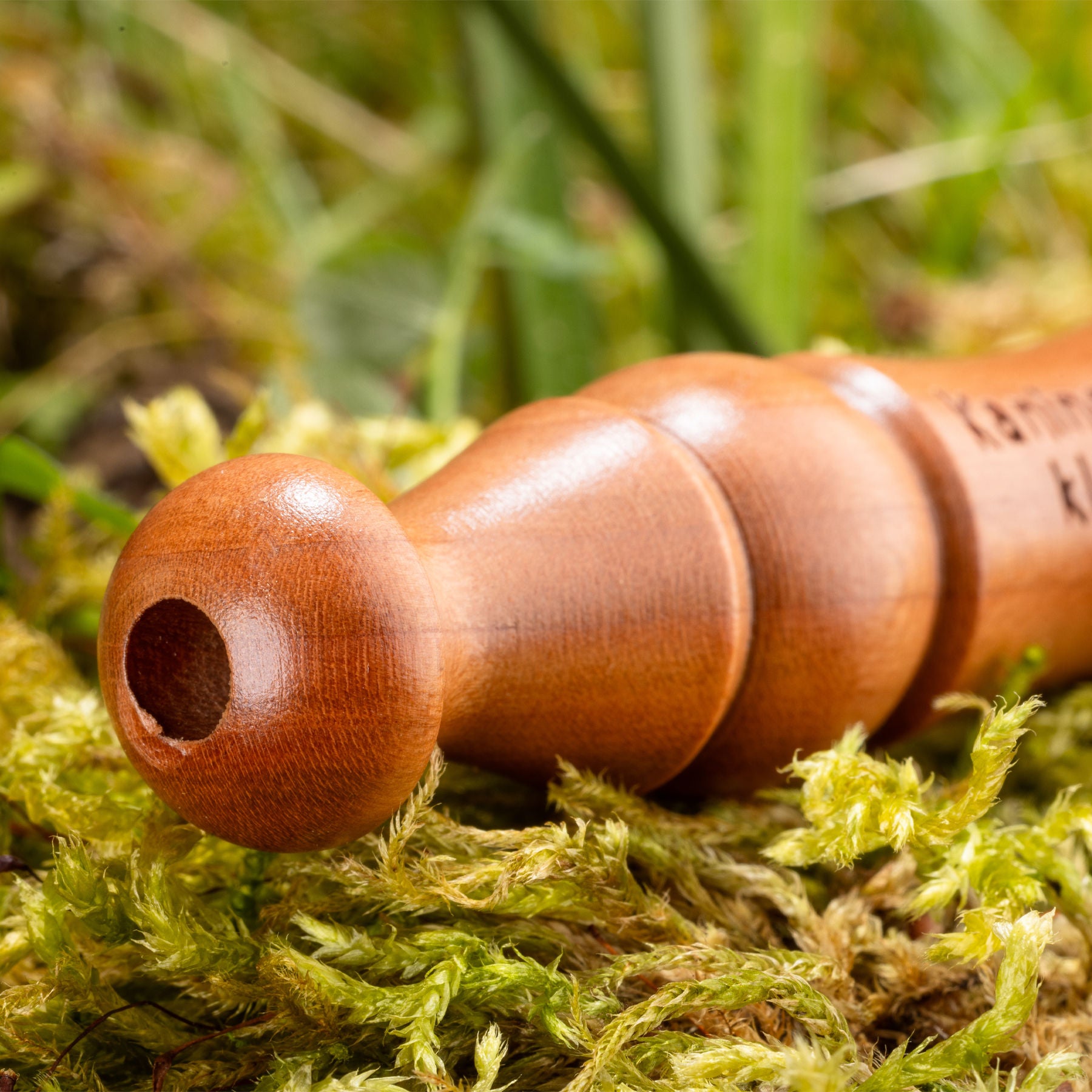 Weisskirchen Kaninchenklage mit Mauspfeife aus edlem Kirschholz für Raubwild