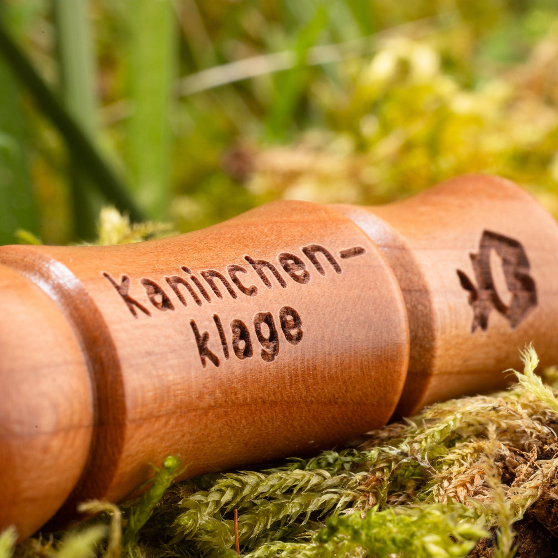 Weisskirchen Kaninchenklage mit Mauspfeife aus edlem Kirschholz für Raubwild