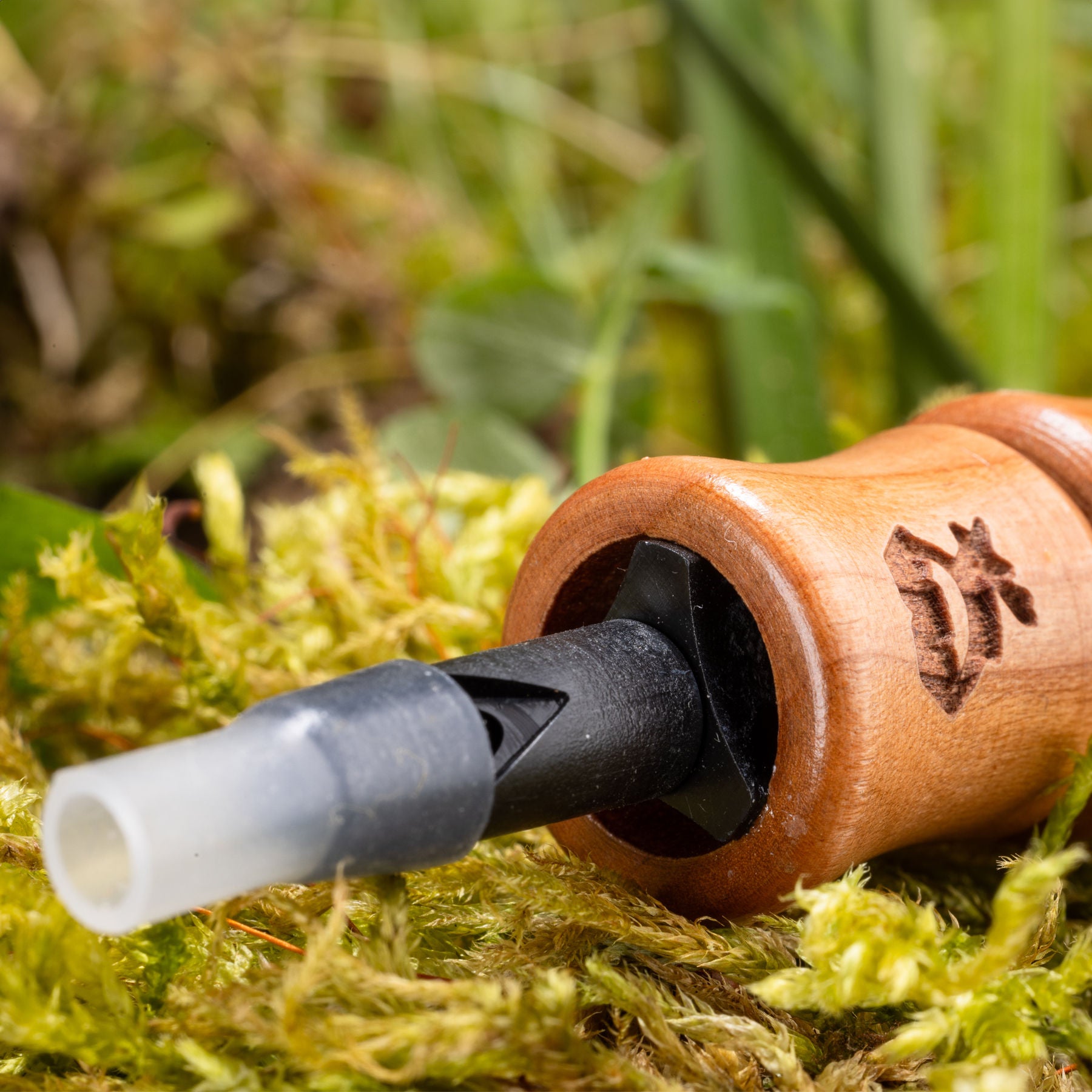 Weisskirchen Kaninchenklage mit Mauspfeife aus edlem Kirschholz für Raubwild