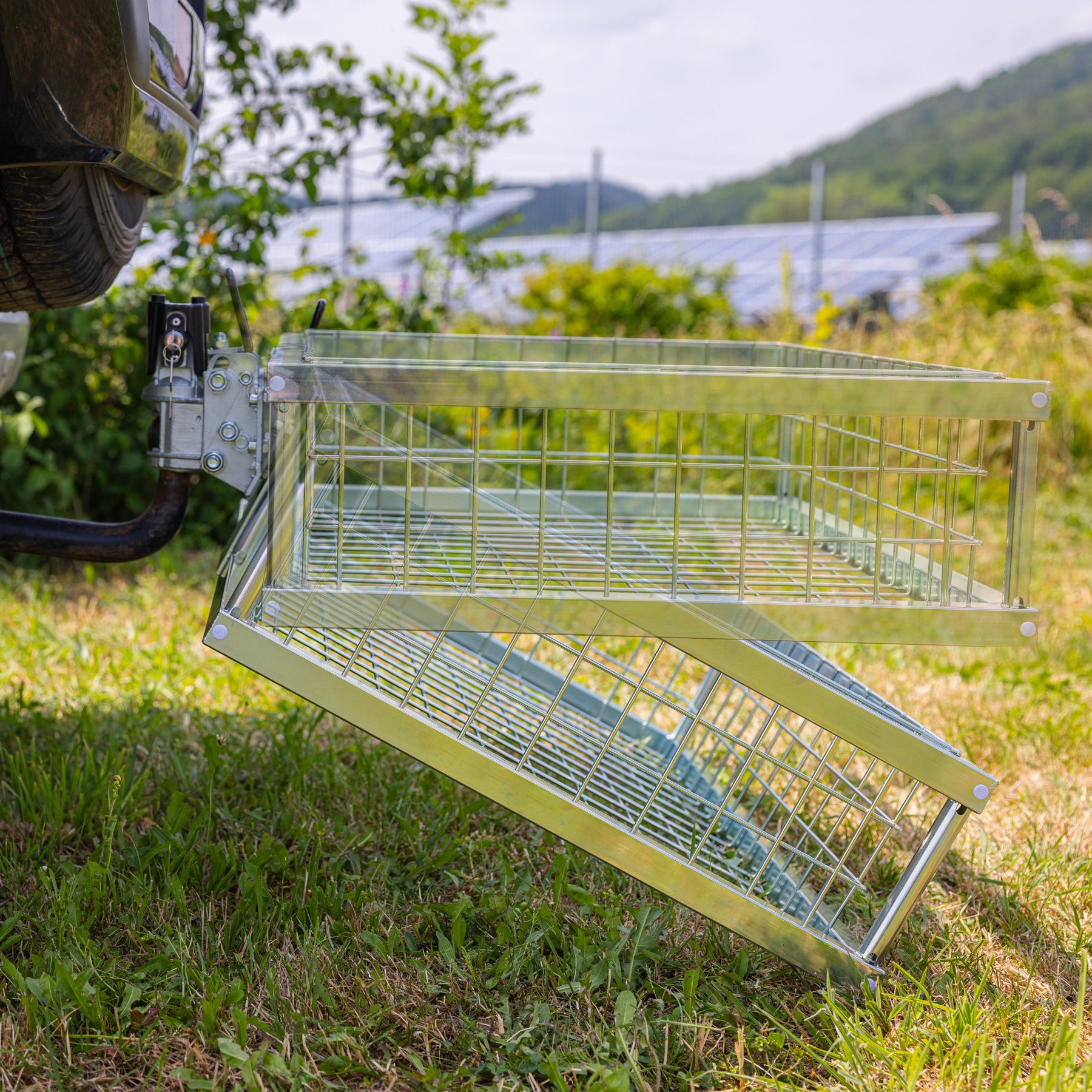 Eurohunt Heckträger mit abklappbarer Schnellkupplung für Anhängerkupplung verzinkt