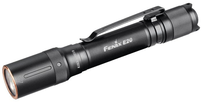 Fenix E20 V2.0 LED Taschenlampe – Leistungsstark, Kompakt, 350 Lumen & 126m Reichweite