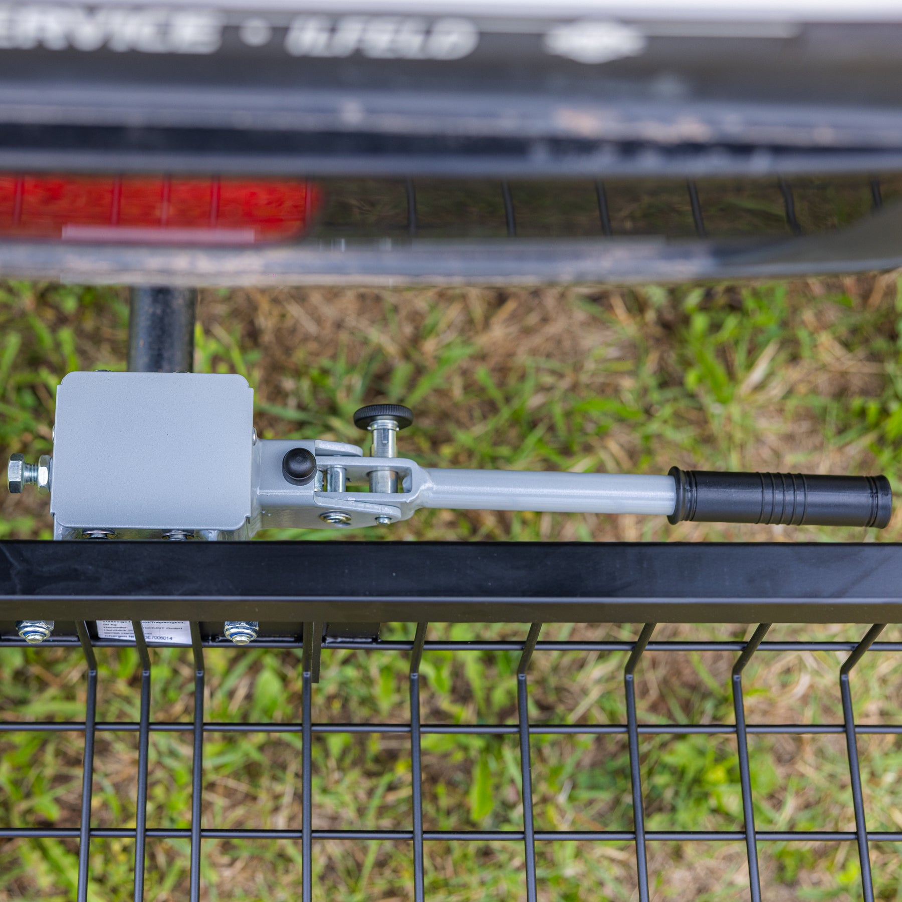 Eurohunt Heckträger 1020x530x165 mm beschichtet mit praktischer Schnellkupplung