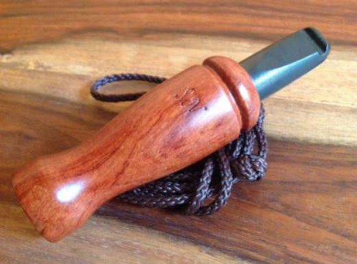 Sam Neyt FT3 Krähenlocker: Handgefertigt, Effektiv für Krähen-, Dohlen- & Elsternjagd