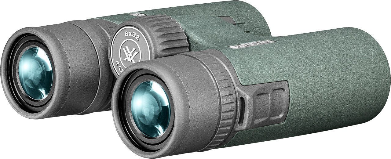 Vortex Razor UHD 8x32 Fernglas: Brillante Optik, robust, wasserdicht für Naturbeobachtung