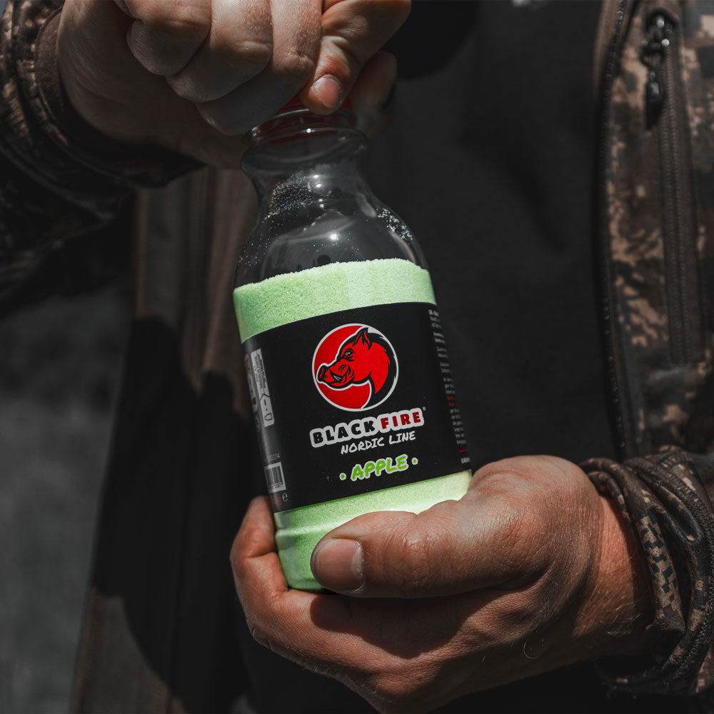 BLACK FIRE Nordic Line Apfel Wildlockmittel 0,5 kg 6er Pack