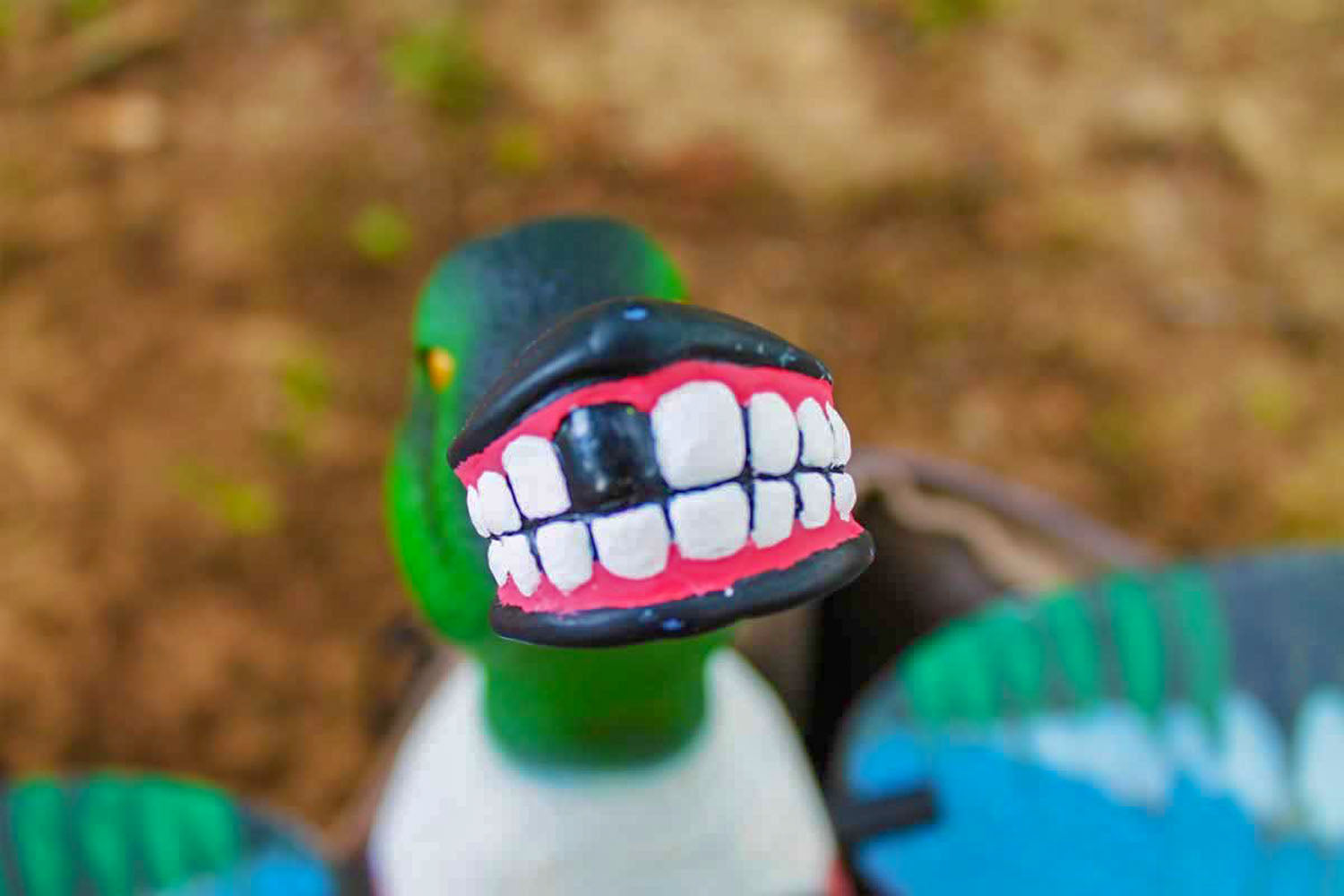 MOJO Elite Series Spoonzilla Lockvogel mit magnetischen Flügeln