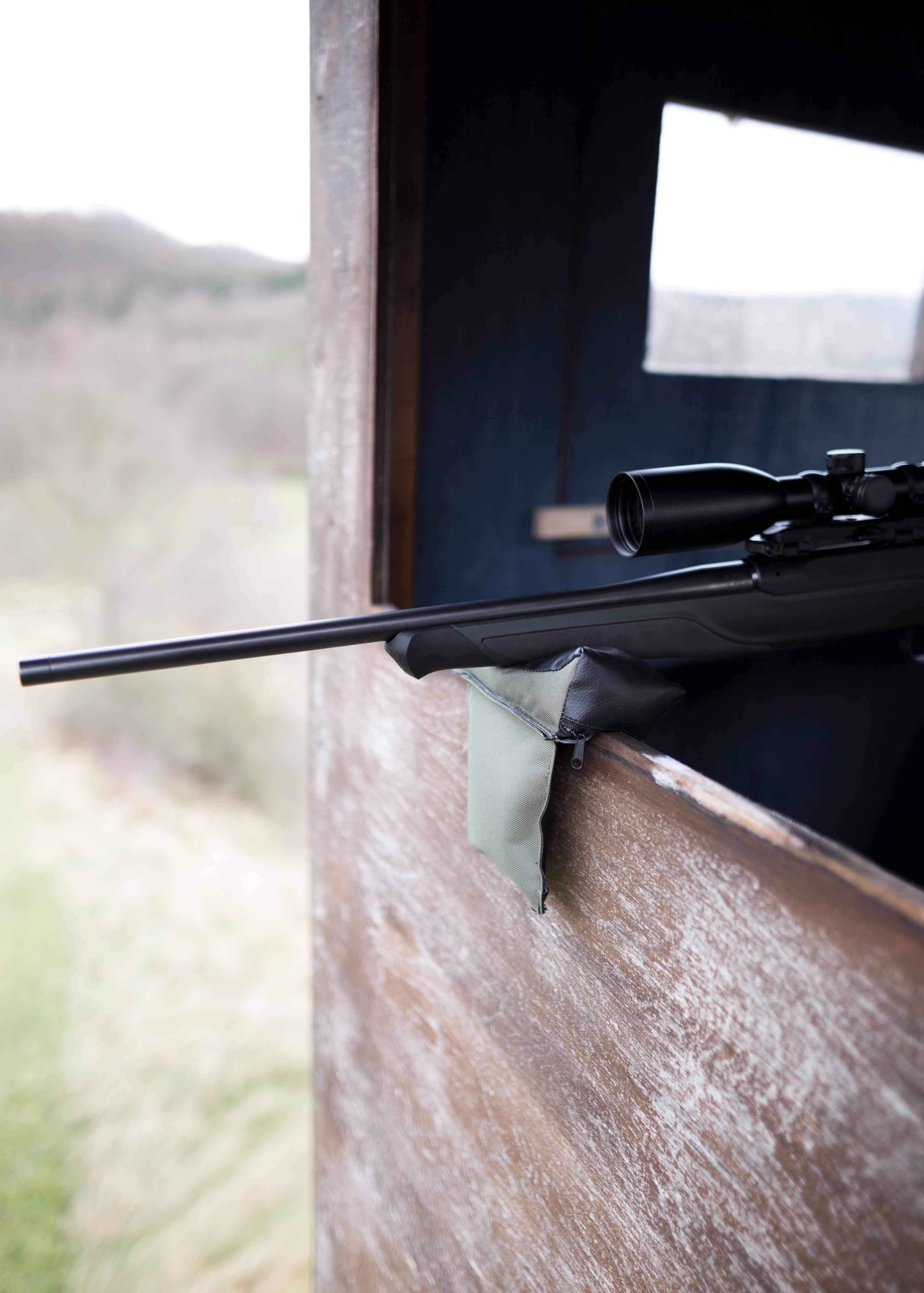 X3M1 Schießaufleger unbefüllt mit 3 Kammern für präzise Schüsse