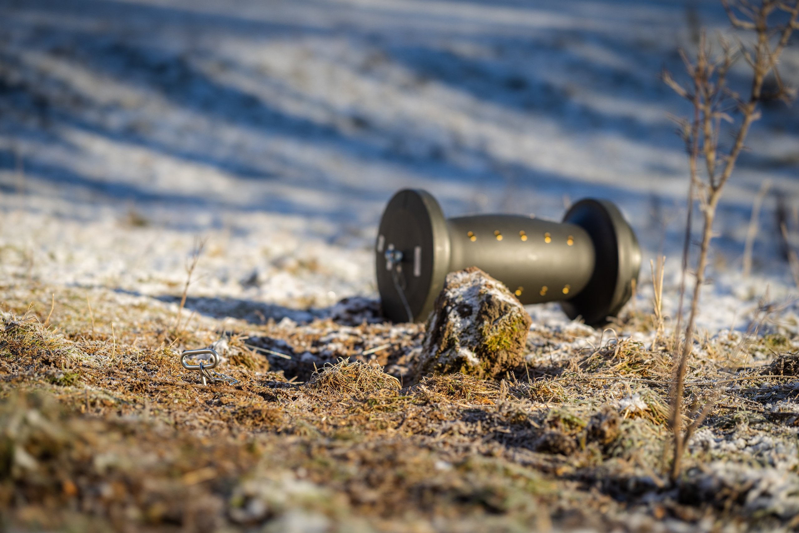 Eurohunt Robuste Wetterfeste Futtertrommel 2.0 für Effiziente Wildfütterung Jagdzubehör