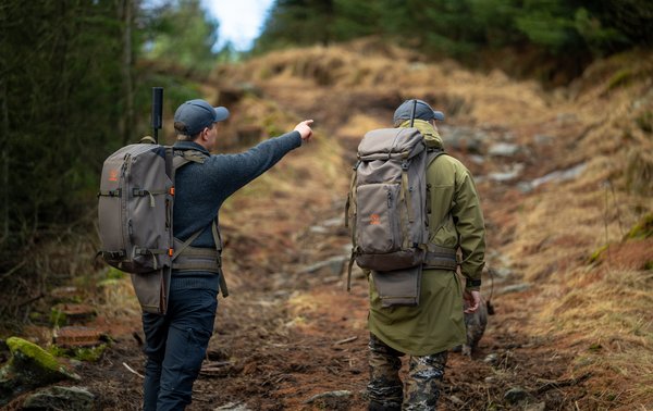 Vorn EV30 Kompakter Jagdrucksack mit QRR Gewehr-Schnellzugriff System 30L