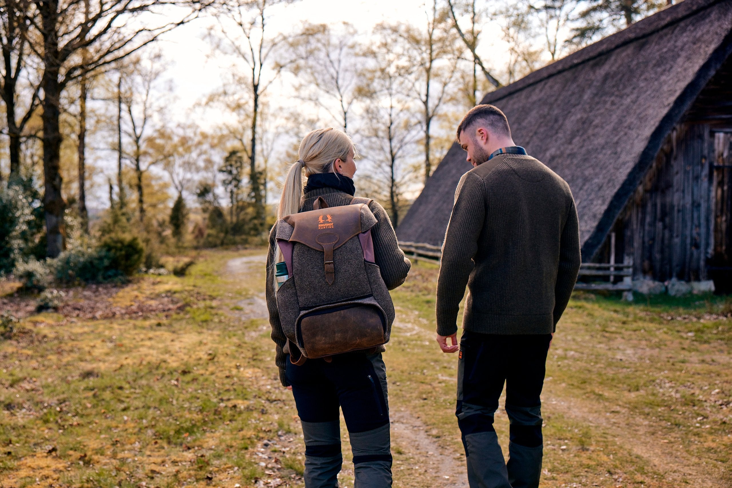 Nordforest Hunting Robuster 20L Jagdrucksack aus Wollfilz mit Premium-Lederdetails