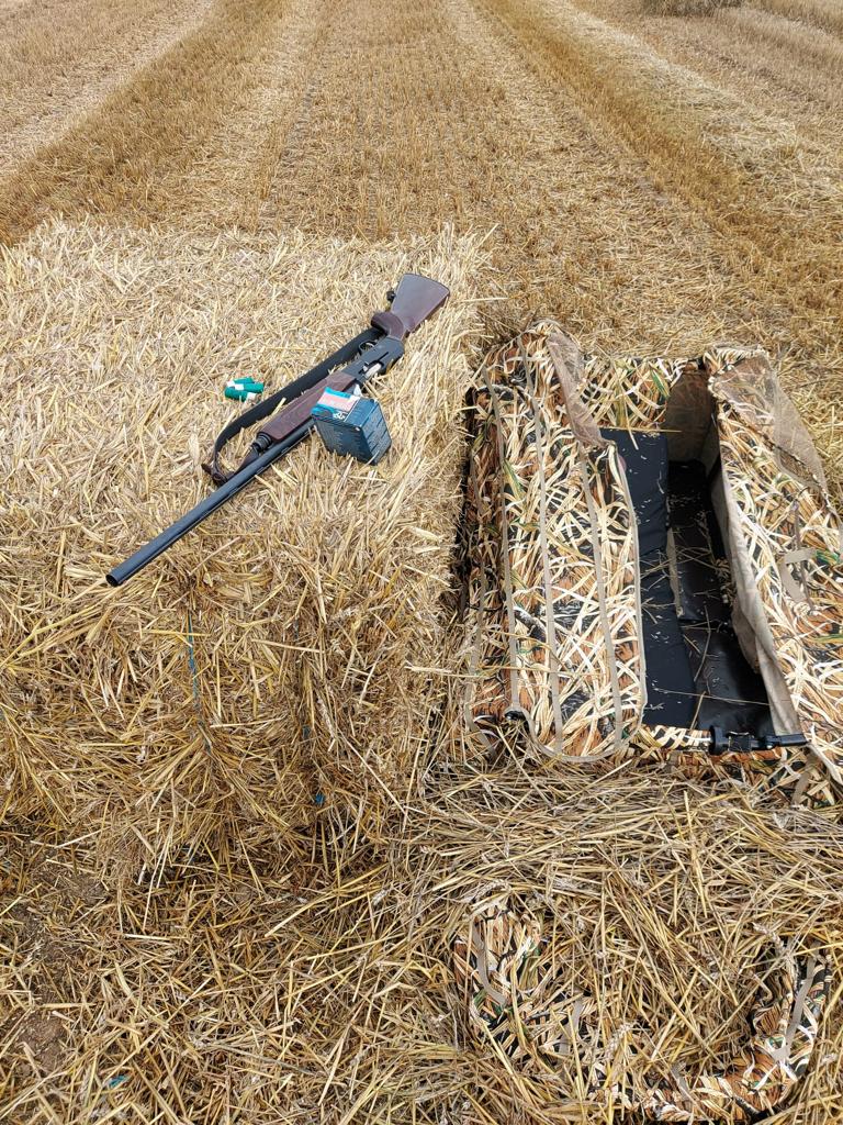 Premium Gänseliegen Tarnzelt – Ultimatives Wetland Camouflage Blind für Entenjagd